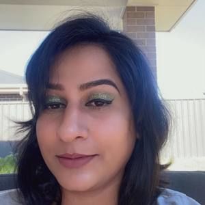 Meet your Posher, Nahid